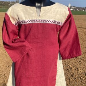 Mittelalterliche Gewandung für Mädchen